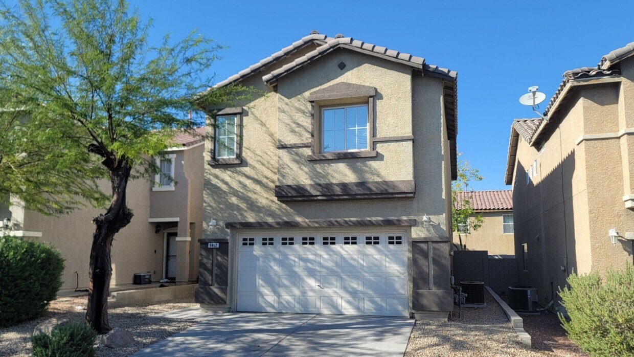 Foto principal - 9452 Plover Falls Ave