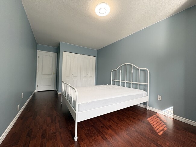 Building Photo - 3313 Rakanna Pl