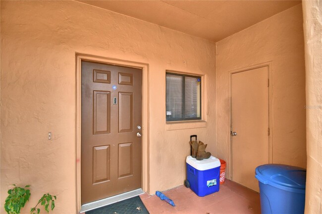 Building Photo - 4711 Capri Plz