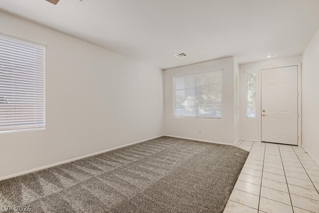 Foto del edificio - 1037 Plentywood Pl