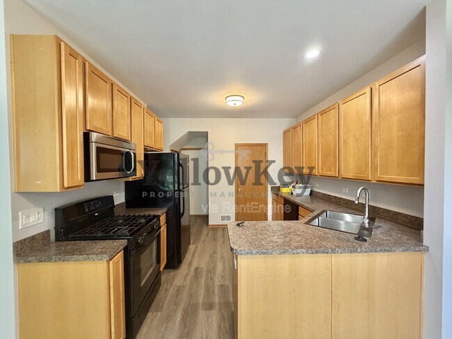 Foto del edificio - 4933 Courtland Cir