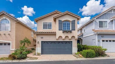 Building Photo - 3109 La Casa Ct