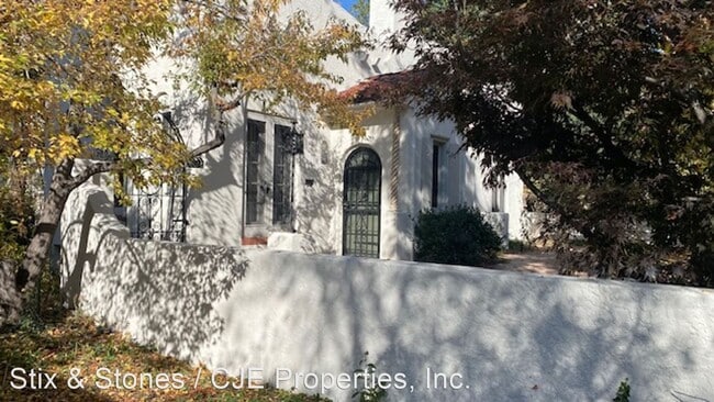 Foto del edificio - 2 br, 2 bath House - 155 N Humboldt