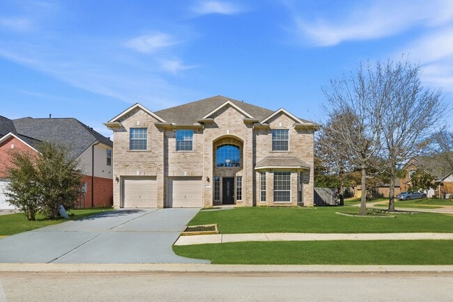 Building Photo - 13902 Oneida Ct