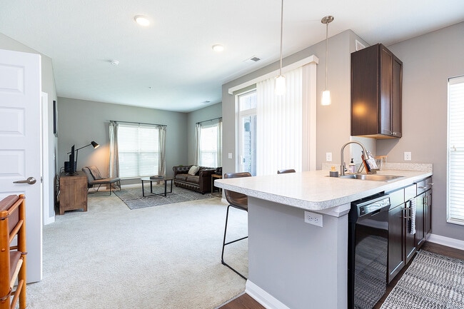 Ella Unit - HQ Flats