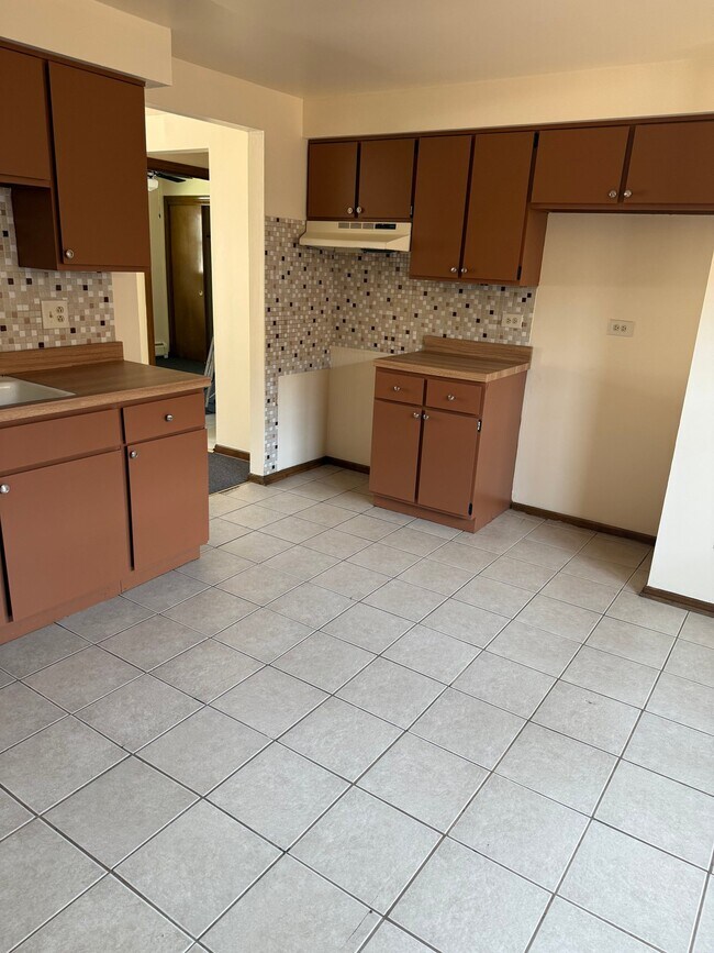Foto del edificio - 3607 W 120th St