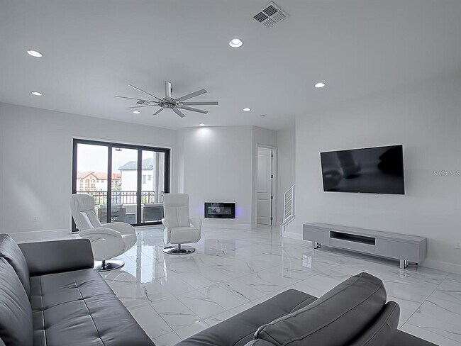 Foto del edificio - 7661 Toscana Blvd