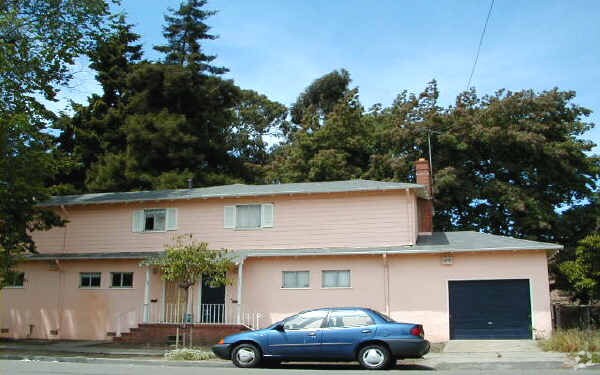 Foto del edificio - 1002-1006 47th St
