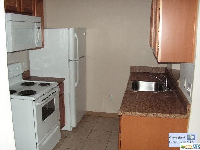 Building Photo - 506 Clearview Canyon