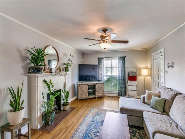 Foto del edificio - 5834 Goodwin Ave