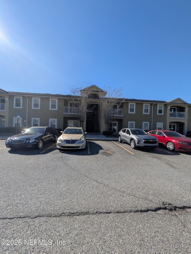 Foto del edificio - 3711 KIRKPATRICK Cir