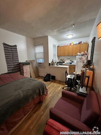 Building Photo - 61 S Huntington Ave