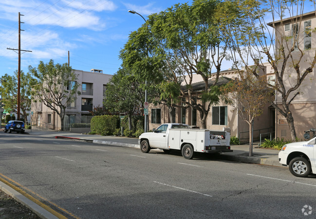 Foto del edificio - Valley Village