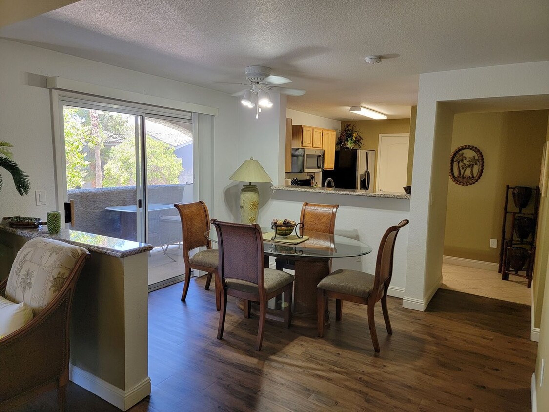 Primary Photo - FULLY FURNISHED 2 BEDROOM CONDO*CLOSE TO A...