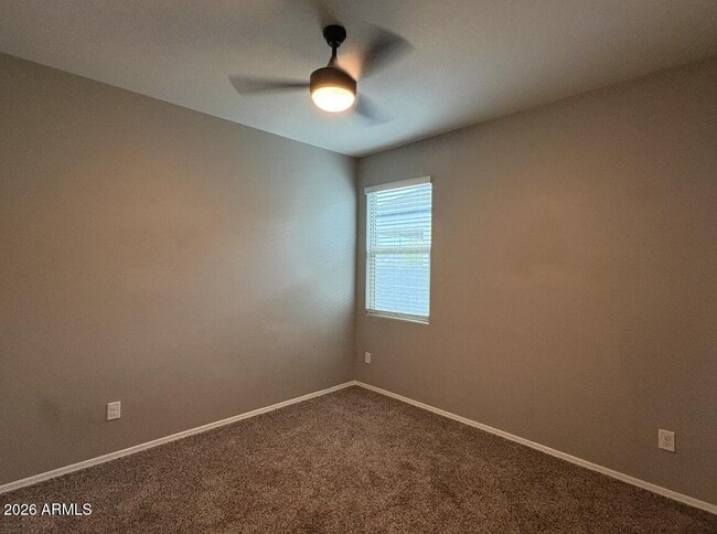 Foto del edificio - 31045 W Mulberry Dr