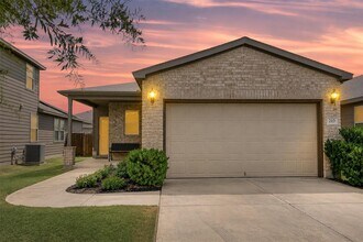 Building Photo - 213 Ibis Falls Loop