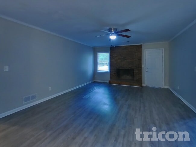 Foto del edificio - 1616 Cherry Hill Rd SW
