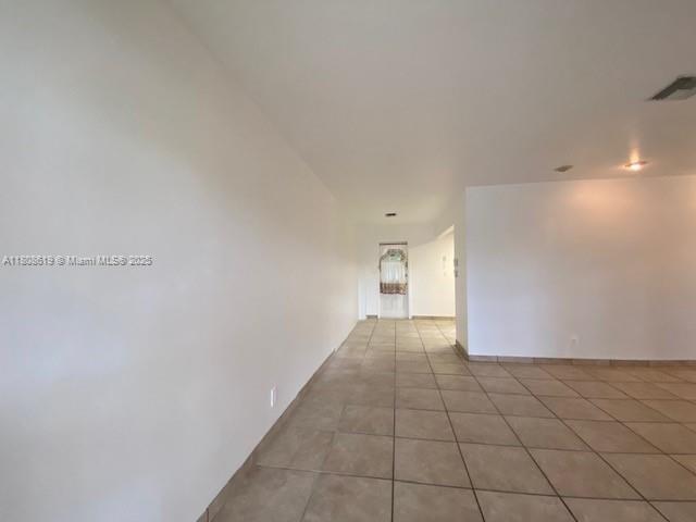 Building Photo - 2301 N 56th Terrace