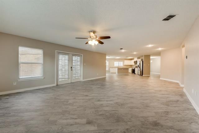 Foto del edificio - 11910 Melrose Ln
