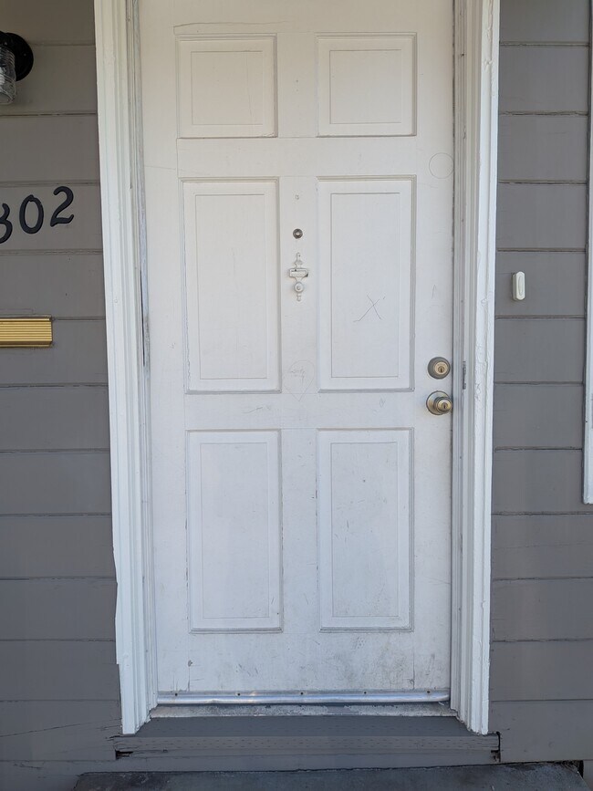 Building Photo - 5302 Thurman Way