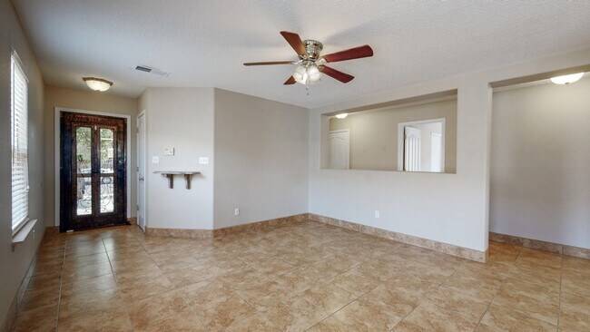 Foto del edificio - 2208 Sagecrest Loop