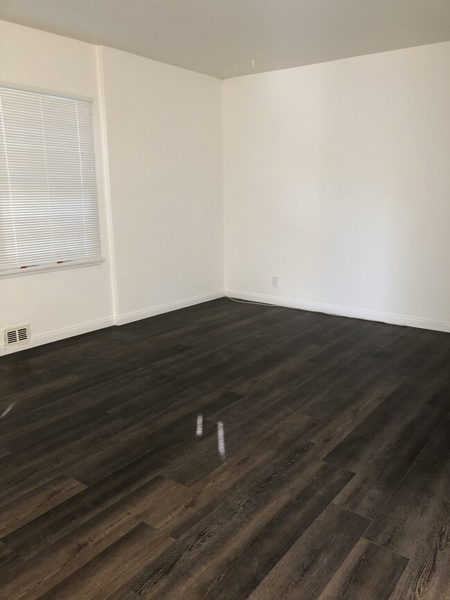 Living Room - 12544 Venice Blvd