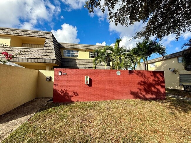 Foto del edificio - 8757 SW 137th Ave