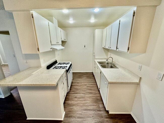 Interior Photo - 156 Arbor Park Apartments