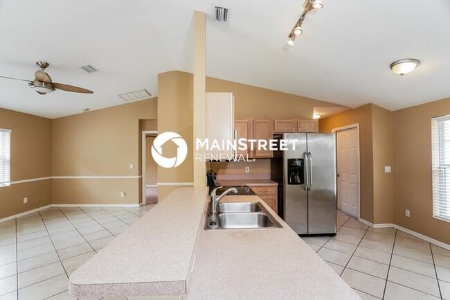 Foto del edificio - 3 Bedroom Pet-Friendly Home in North Port,...