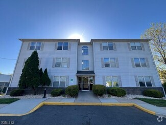 Building Photo - 1270 N Broad St