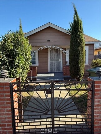 Building Photo - 1332 W 65th St