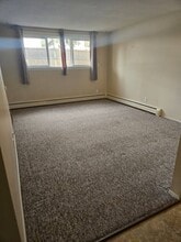 Building Photo - 4507-144 44 Ave Building Photo - 4507-144 44 Ave