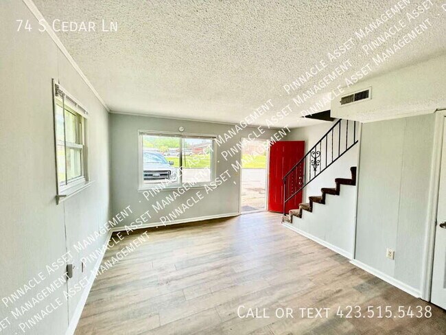 Foto del edificio - 74 S Cedar Ln