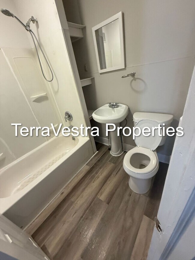 Foto del edificio - 3 Bed Single Family Home in Gloucester City!