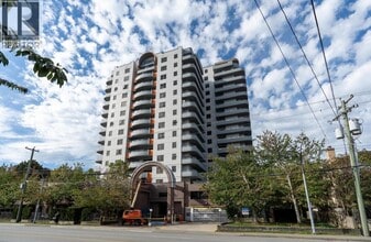 Building Photo - 6611 Cooney Rd.