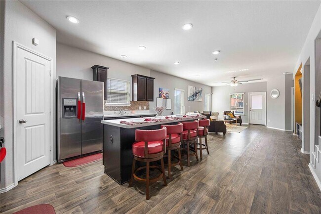 Foto del edificio - 3003 Canadian Goose Ln