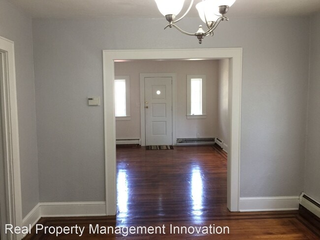 Building Photo - 2 br, 1 bath House - 1756 Longfellow St