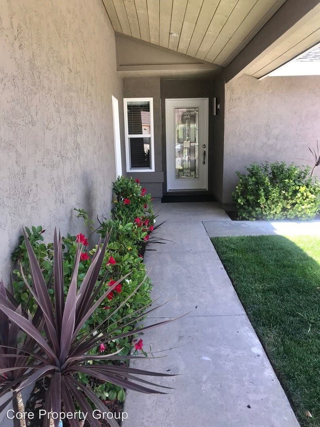 Building Photo - 3 br, 2 bath House - 1739 Jasmine Street