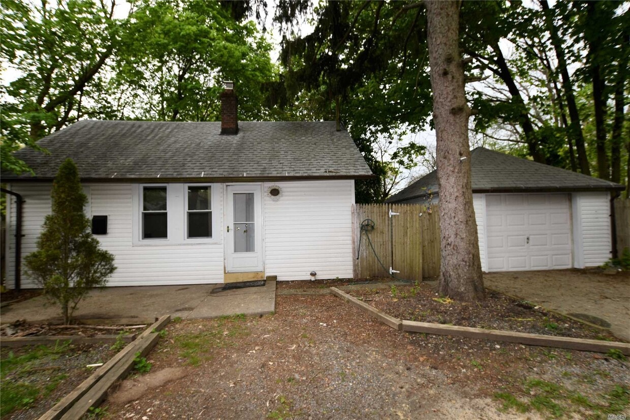 Primary Photo - 2480 Ocean Ave