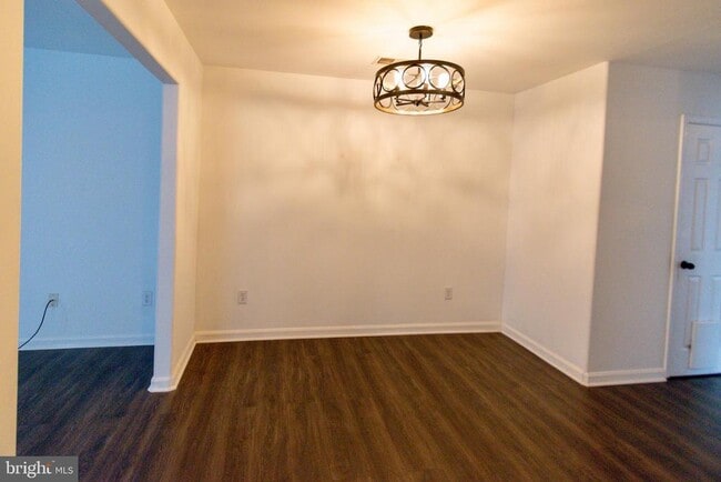 Building Photo - 9911 Blade Ct