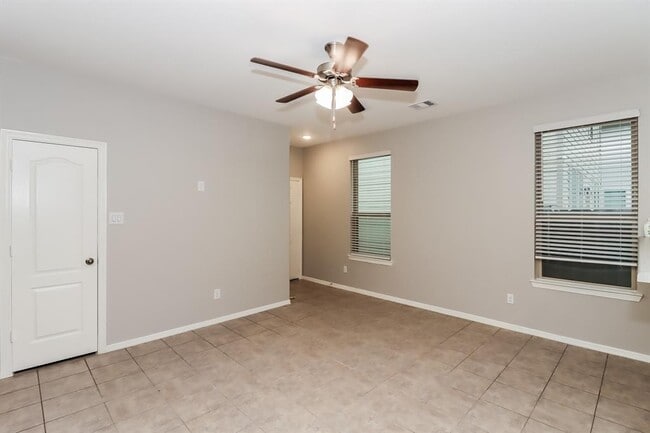 Foto del edificio - 13210 Ashley Meadow Ln