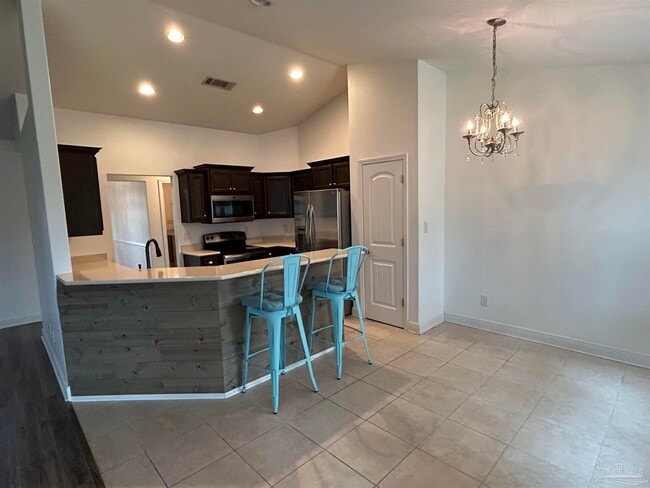 Foto del edificio - 323 Tree Swallow Dr