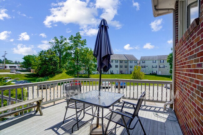 Foto del edificio - 1133 N Byrne Rd