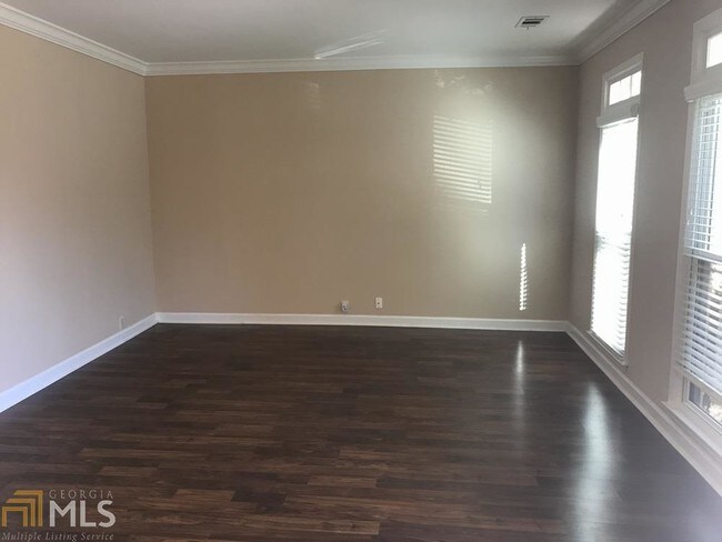 Foto del edificio - 5370 Cameron Forest Pkwy