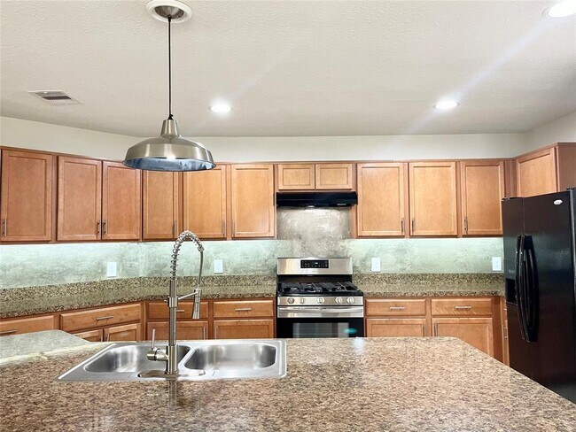 Foto del edificio - 18722 White BarnWood