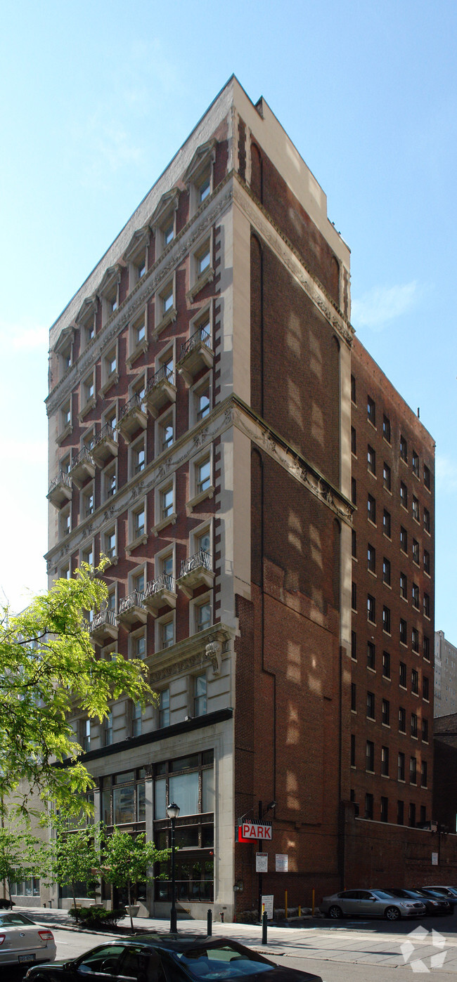 Building Photo - Chestnut Street Condominiums