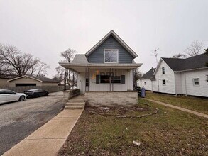 Building Photo - 121 S Porter St