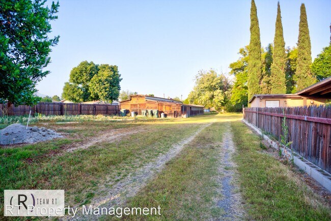 Building Photo - 3 br, 1.5 bath House - 4841 Gettysburg Ave