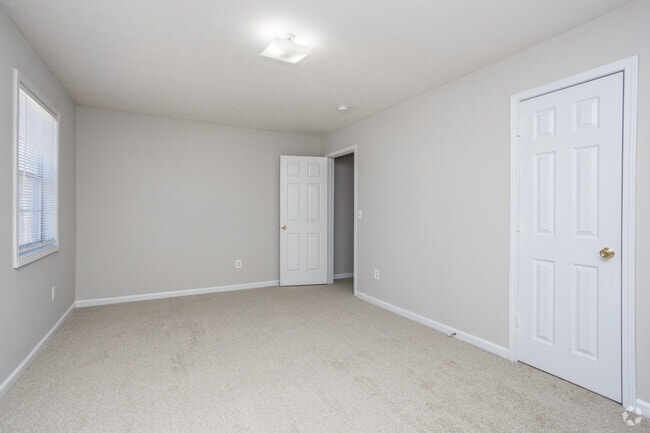 2BR, 1.5BA - 1,083SF - Westshire Townhomes