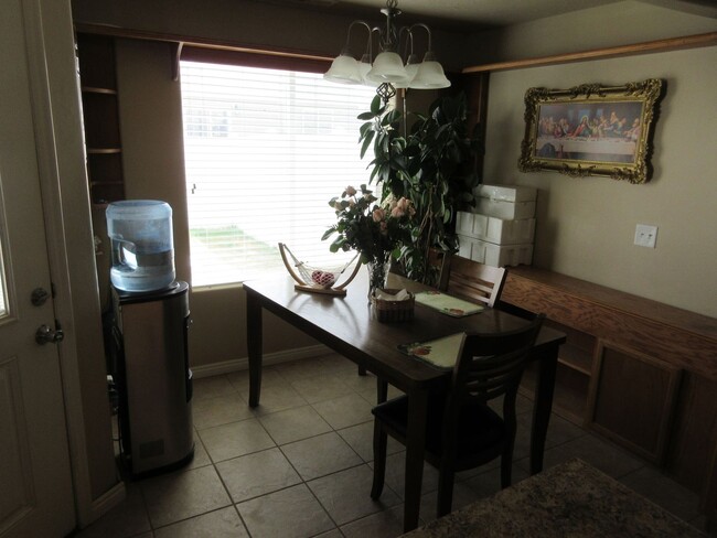 Foto del edificio - 3 bed -2.5 bath Twin Home